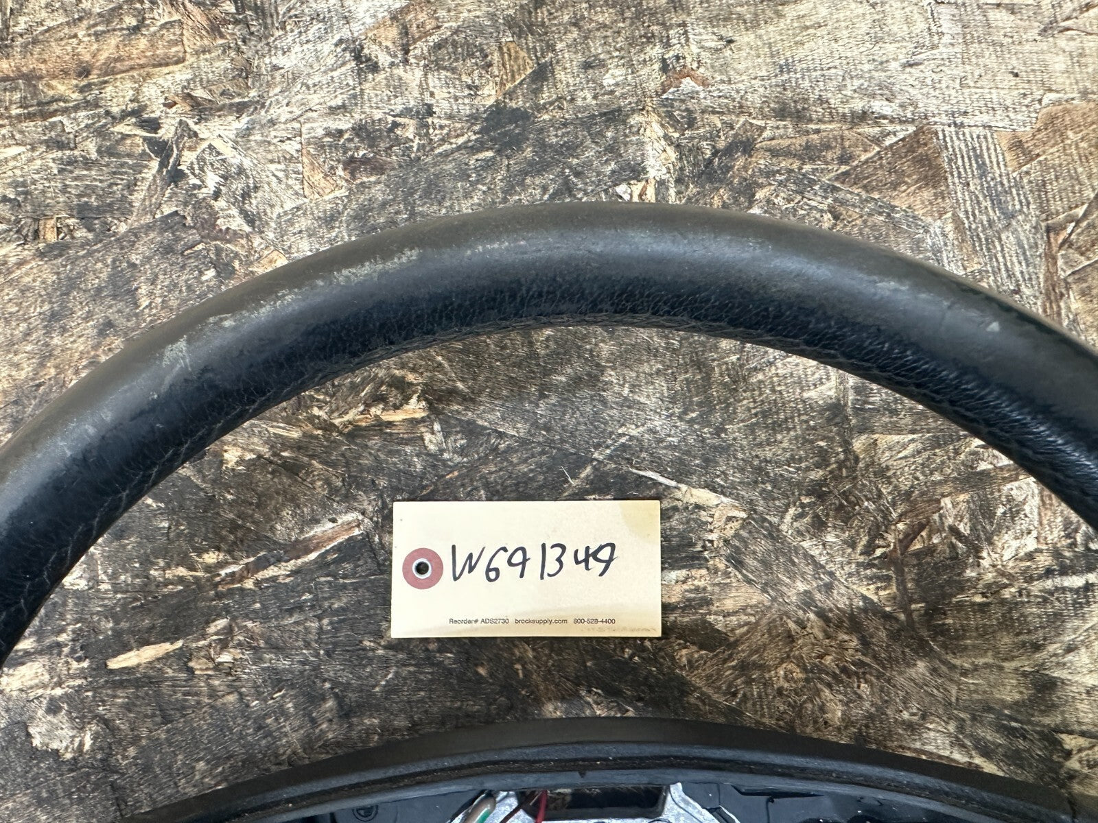 BMW 2003-2006 E83 X3 LEATHER STEERING WHEEL OEM 3411963/3426317