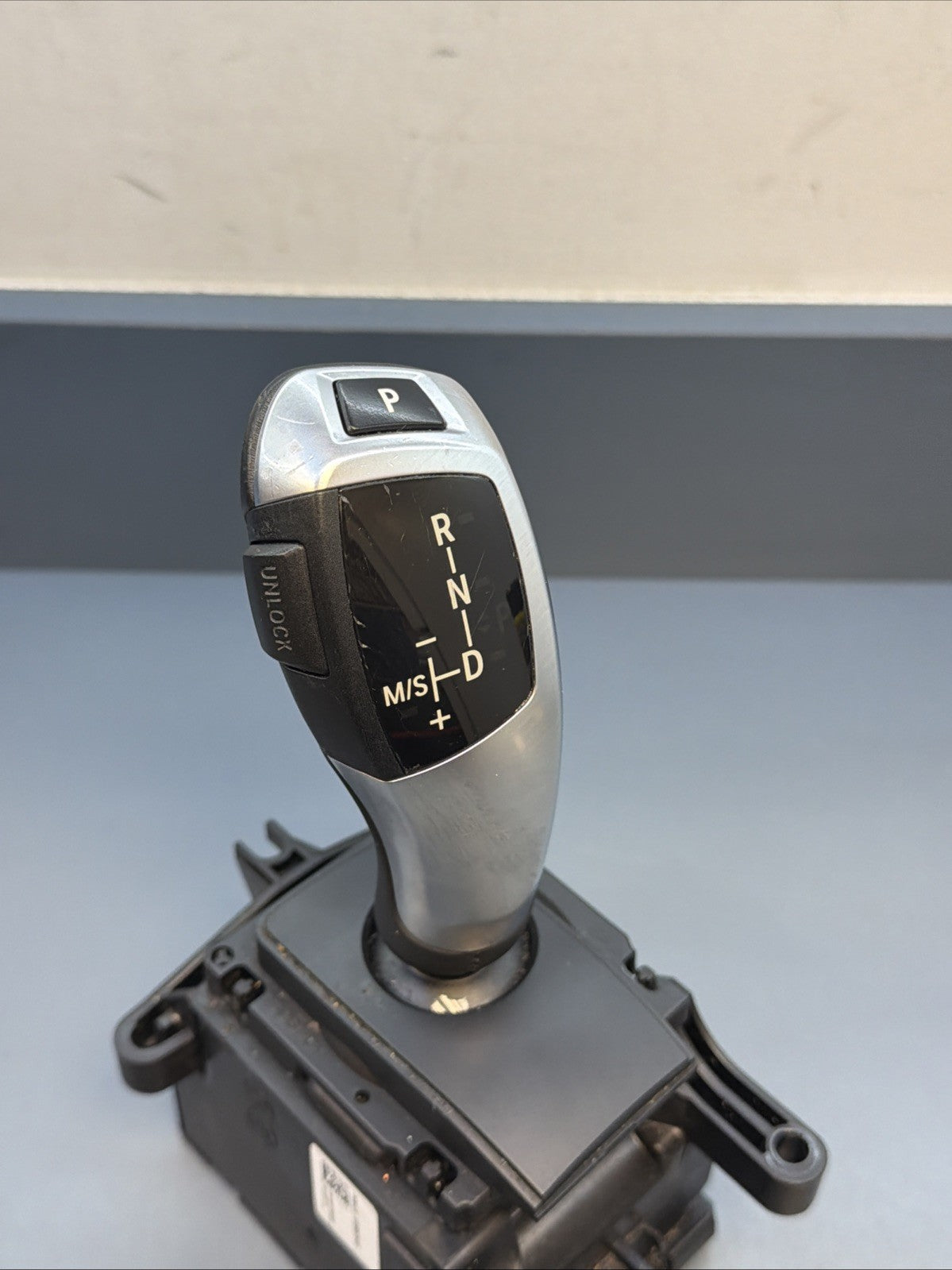 2011-17 BMW X3 X4 528 750 F10 F25 F26 Transmission Floor Shifter 10099975 OEM