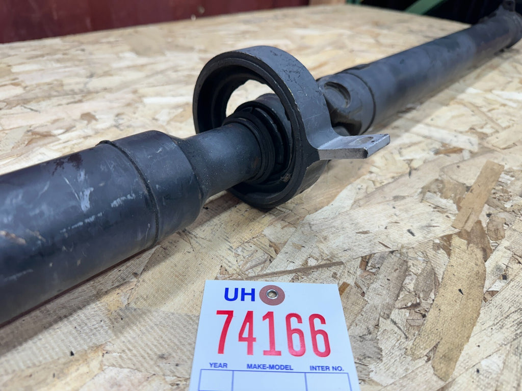 OEM BMW REAR DRIVESHAFT FITS AUTOMATIC 06-13 E90 E91 E92 E93 325 328 7551199