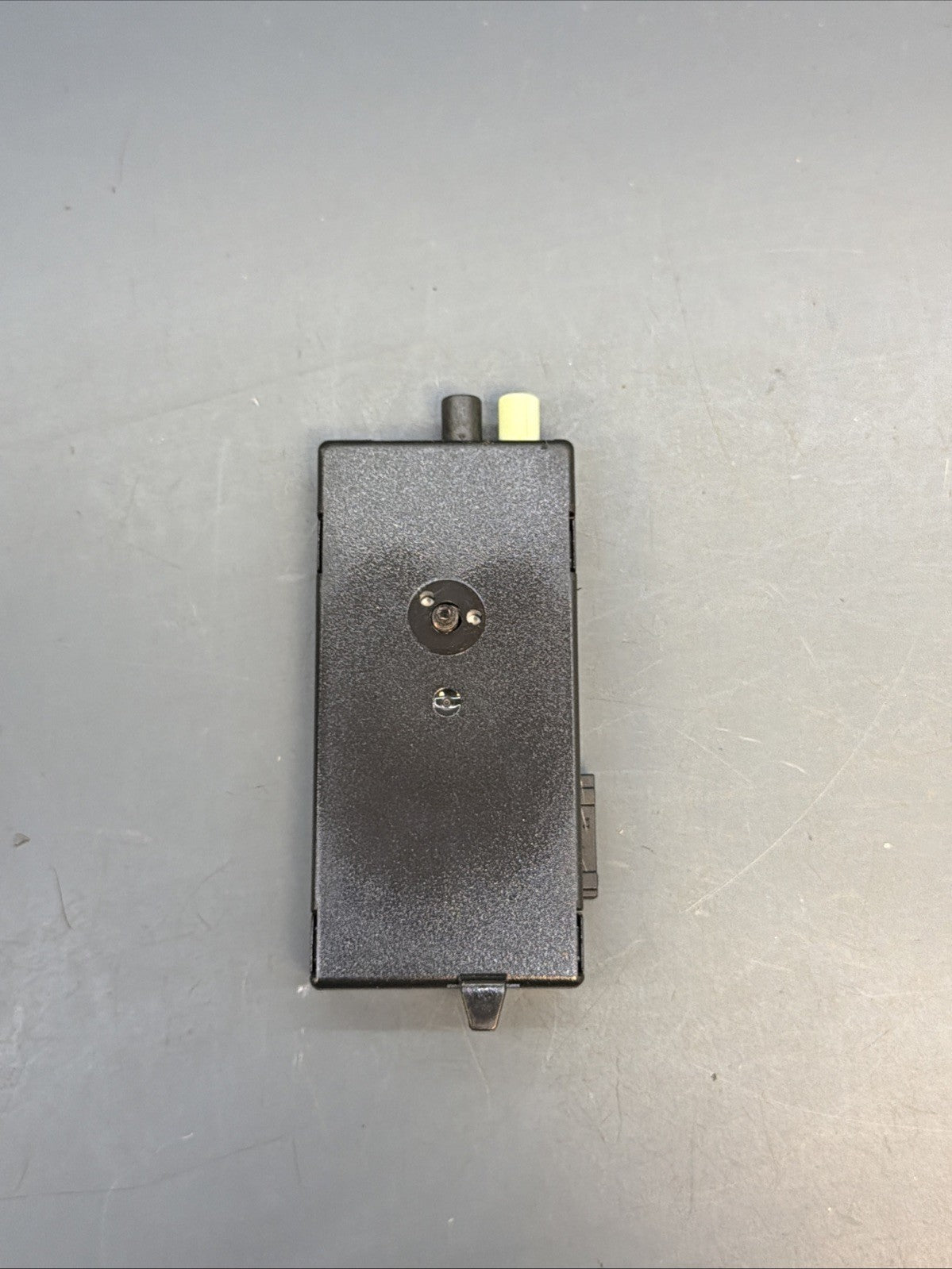 12-18 BMW F30 F32 F34 AM/FM Antenna Amplifier Control Module 9231178 OEM
