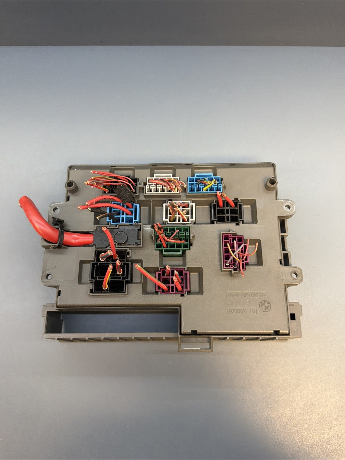 BMW 1 3 X1 Series E90 E91 E84 E87 Fuse Box Front Power Distribution 9119444