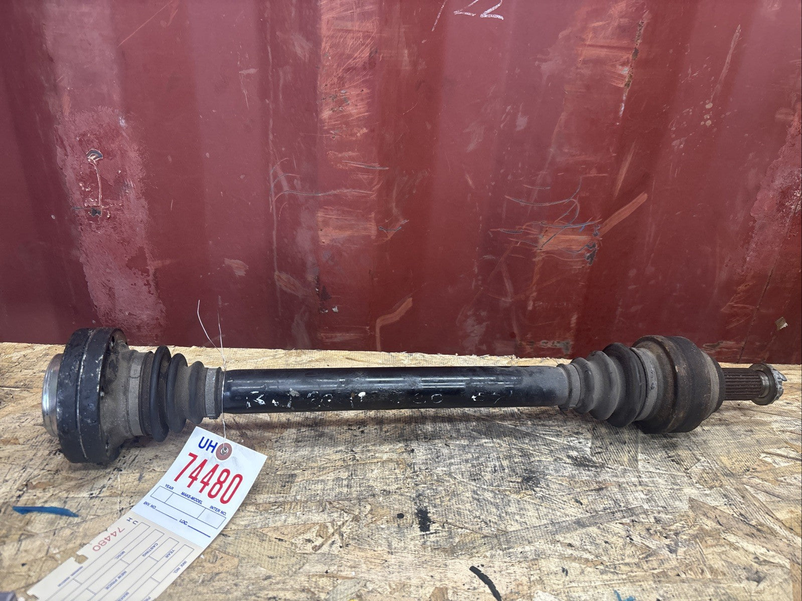BMW OEM CV AXLE REAR RIGHT  5 SERIES E60 USED N54 ENGINE 2004-2010 3320 7572429