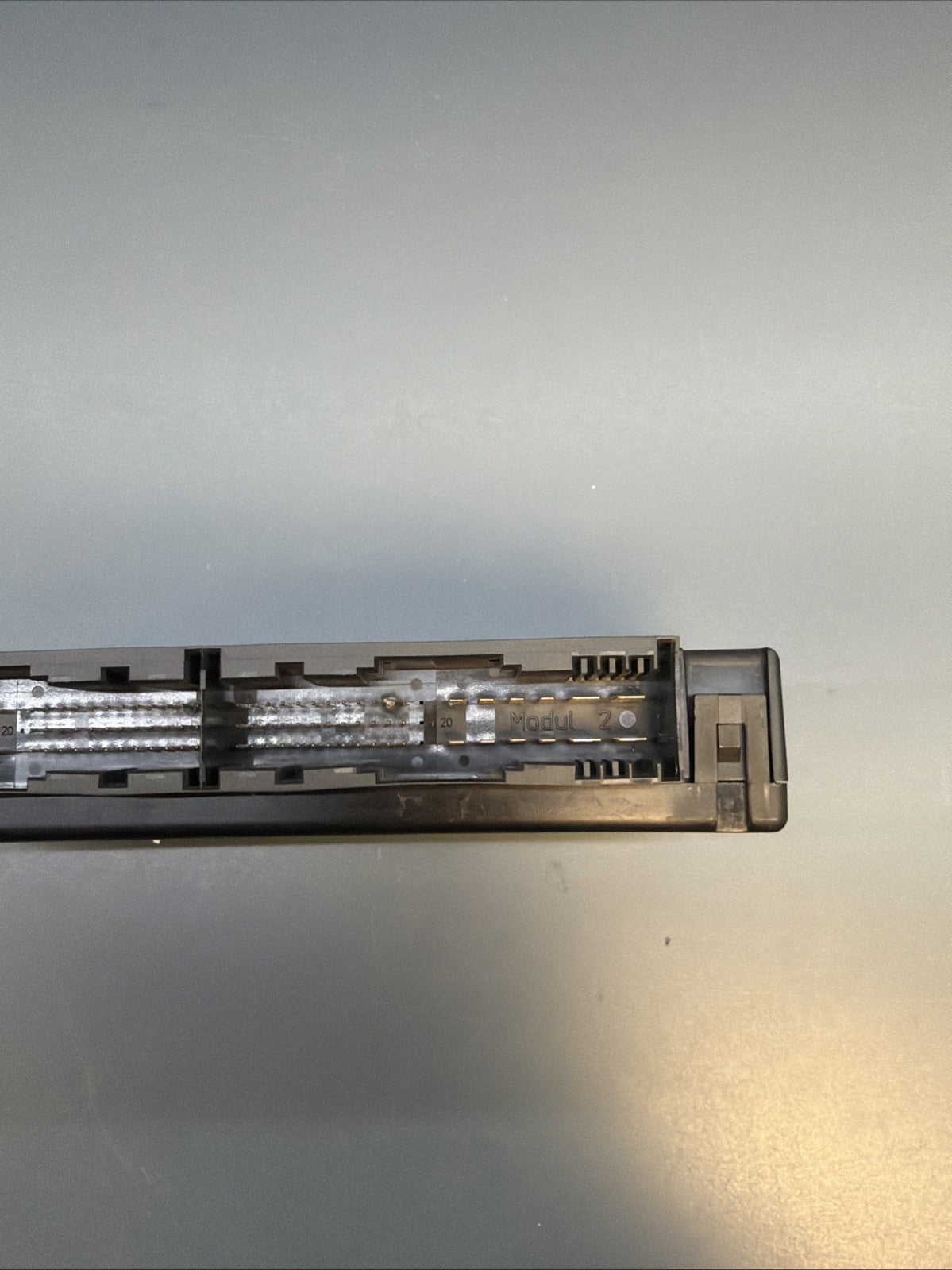 BMW 5 6 Series E60 E61 E63 E64 Body Gateway Module Control Unit KGM ECU 9221110