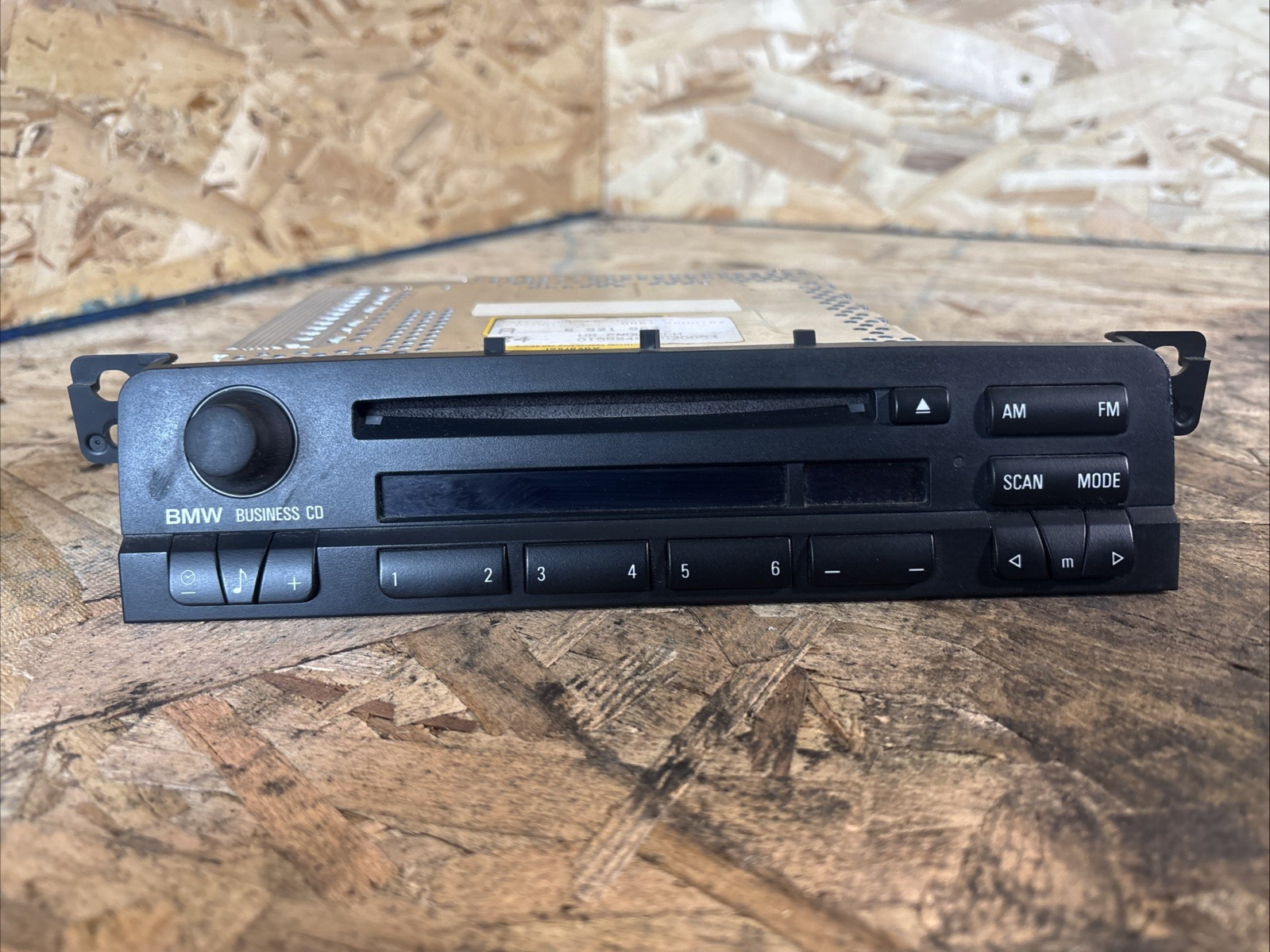 2005 2004 BMW 3 Series E46 330XI 330I 330ci Radio CD Player Business 6921963
