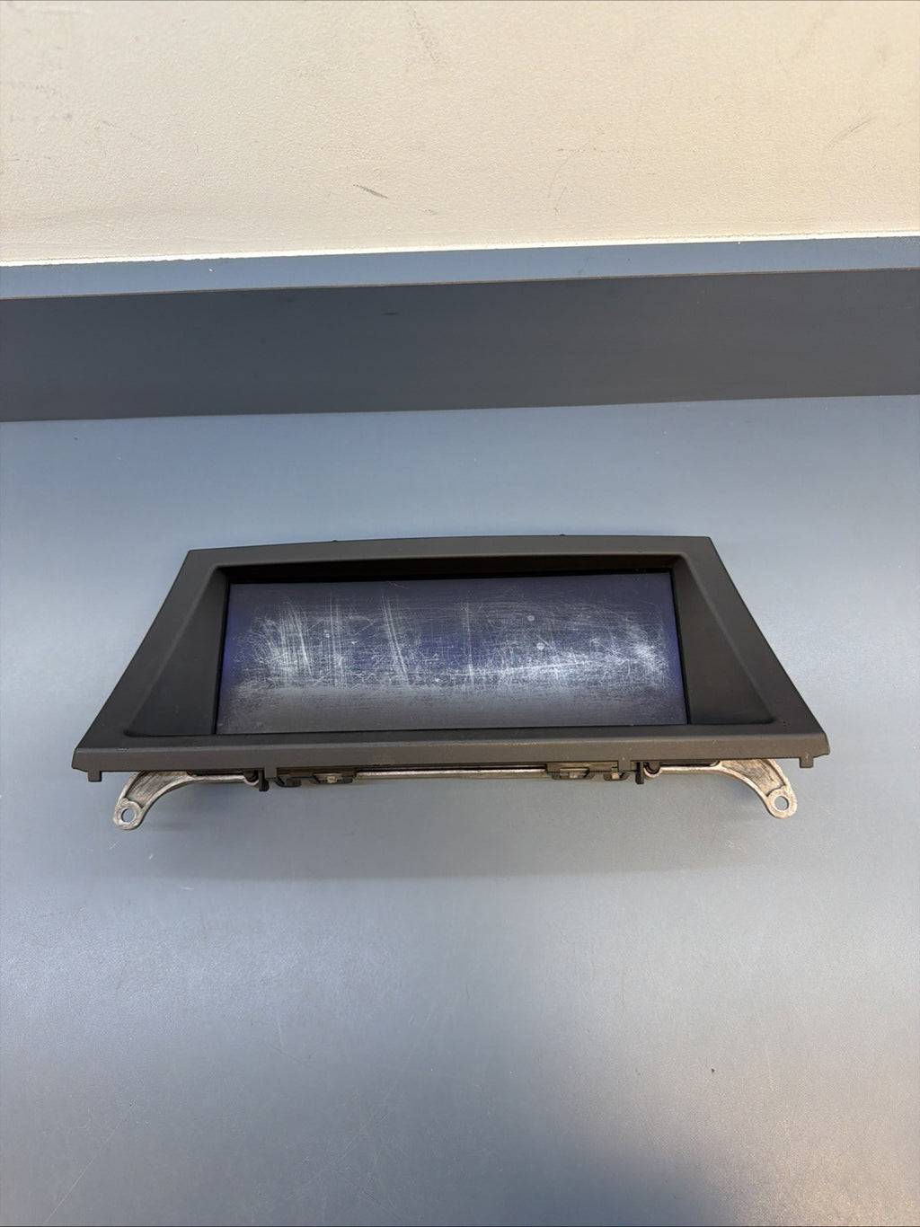BMW 2010-2014 E70 X5 CENTRAL INFORMATION NAVIGATION DISPLAY SCREEN OEM 9232896