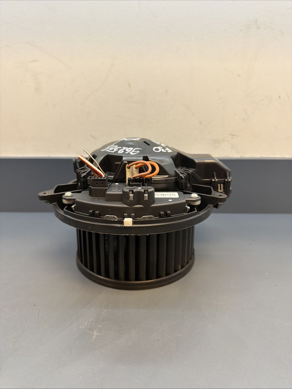 14-20 BMW F22 F30 F32 F80 F82 228 335 430 M3 M4 AC Heater Blower Motor 9319919