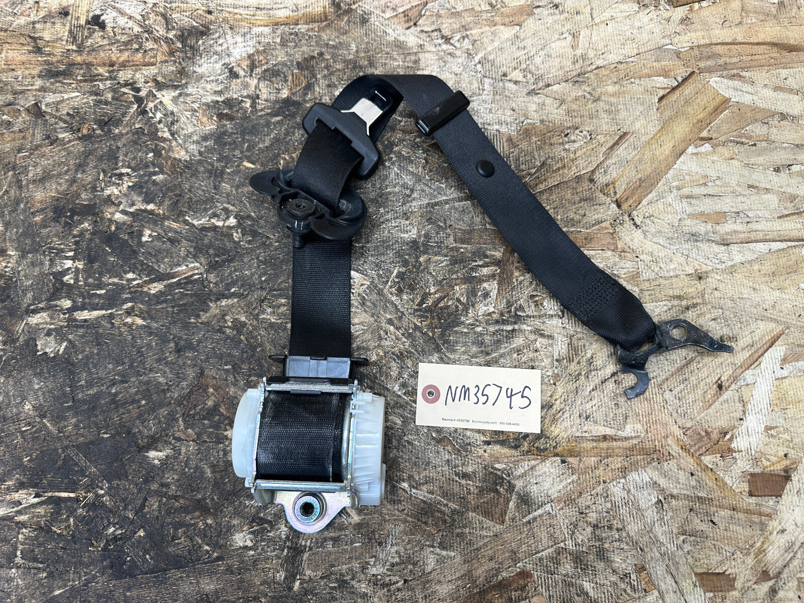 BMW 2006-2012 E90 DRIVER SIDE SEATBELT RETRACTOR ASSEMBLY BLACK OEM 34006653