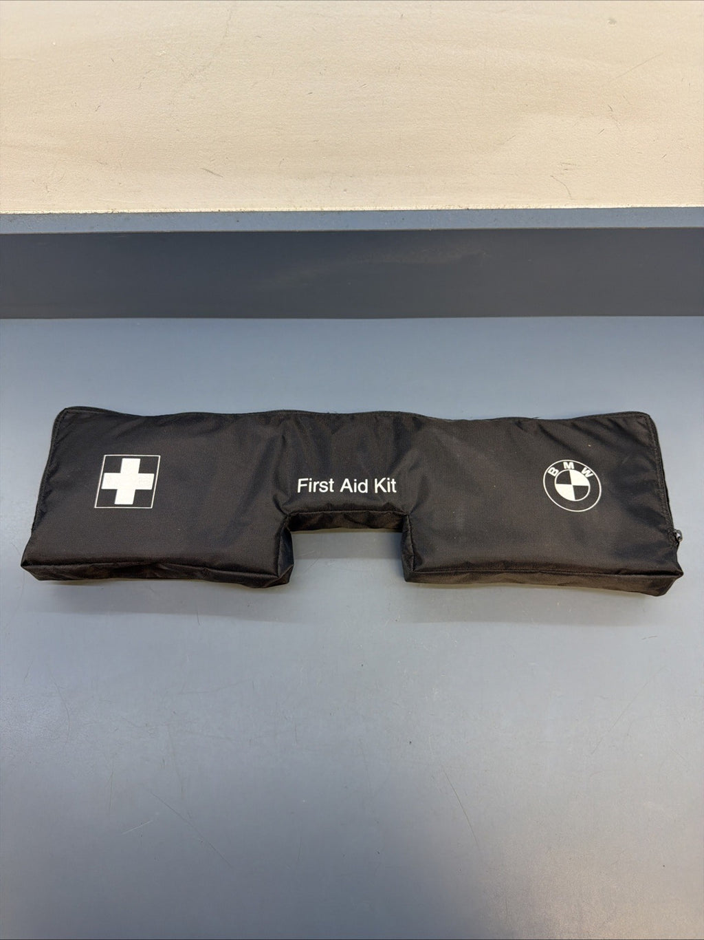 BMW OEM - 2007 2008 2009 2010 - 528Xi 528i 530i 535i E60 TRUNK LID FIRST AID KIT