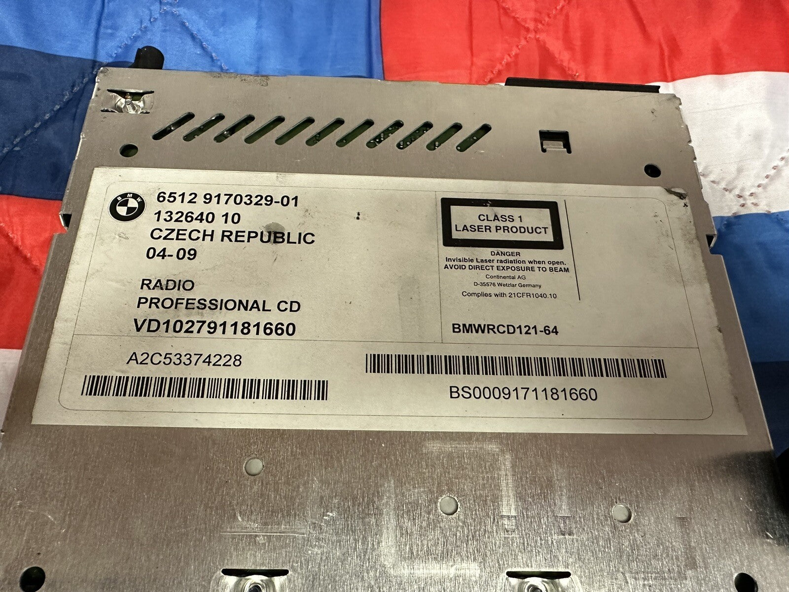 06 07 08 BMW 3 series 328i 330i 335i Professional Radio MP3 CD Player CD73 BM101