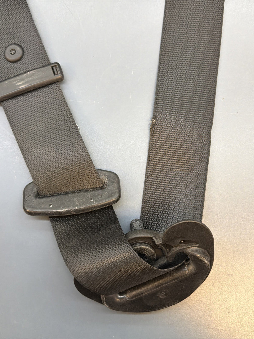 2013 BMW 3-Series 328i 335i F30 F31 Front Right Seat Belt Retractor 72117272476