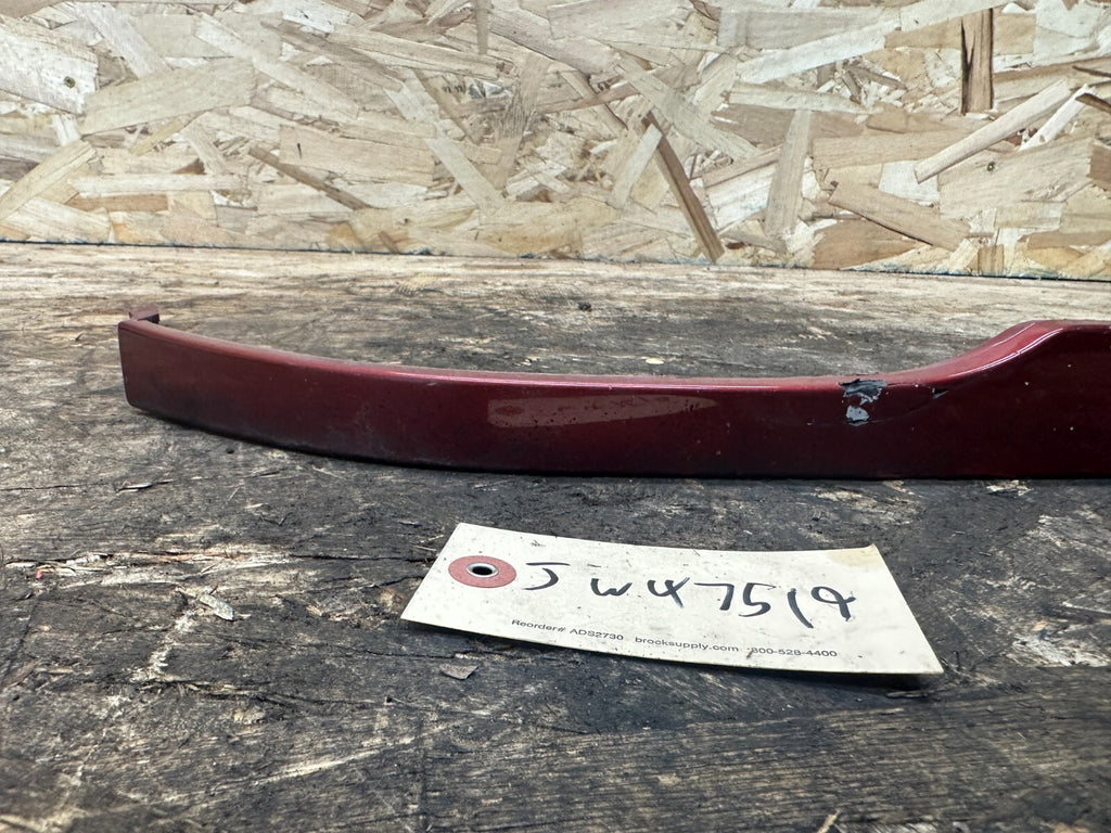 BMW 1997-2006 323ci RIGHT PASSENGER SIDE HEADLIGHT TRIM RED OEM 8208678