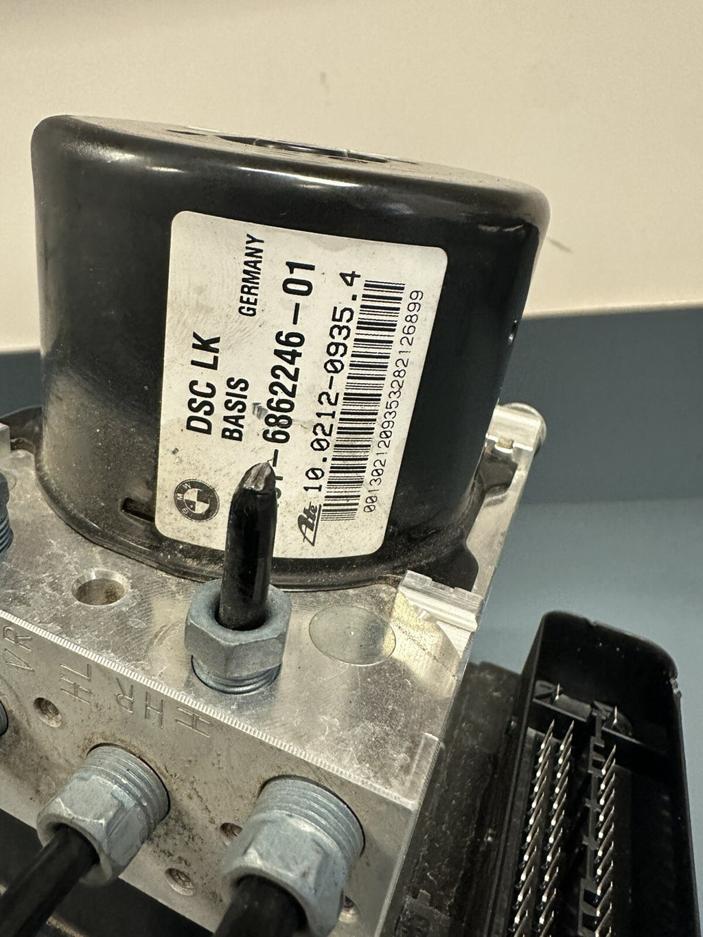 2012-2018 BMW F23 F30 F32 F33 Abs Pump Anti Lock Brake Module OEM 6862246