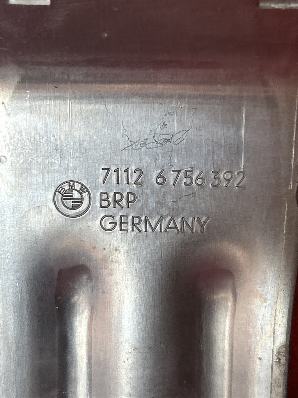 NEW BMW 3 E46 X3  TIRE WHEEL CHOCK 71126756392