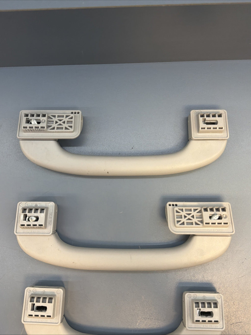 2009 2010 2011 BMW 328i 335i E90 Sedan Grab Handle Set GREY 4pc OEM 9143530 GRAY