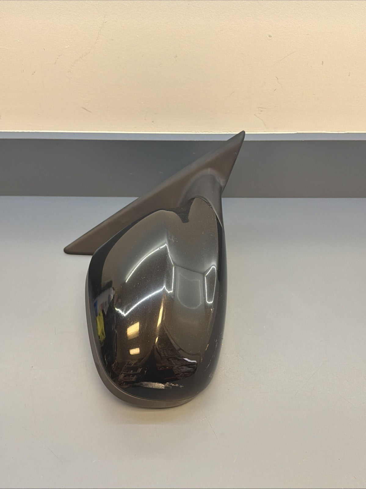 2009-2011 BMW E90 E91 3 Series Right Passenger Side Door Mirror 7182695
