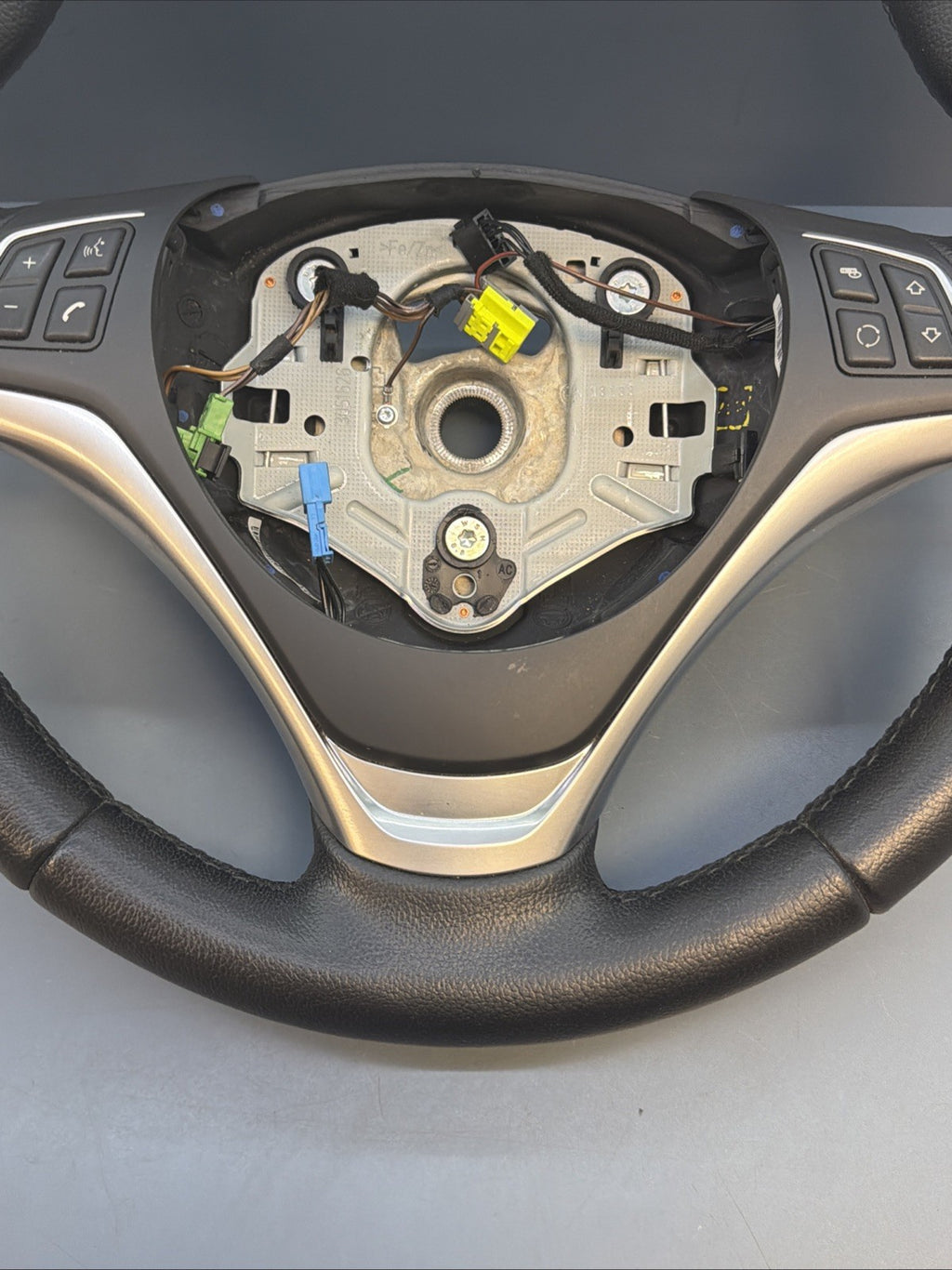 07-13 BMW X1 E84 Sport Steering Wheel Heated Leather W/O Paddles LCI OEM 6853133