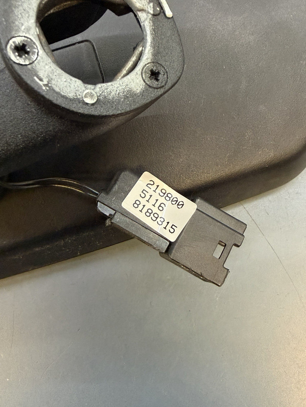 1997-03 BMW E39 525i 528i 530i 540i M5 Rear View Mirror Manual Dimming 8189315