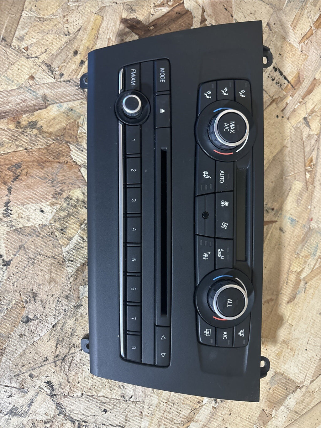 2011-2012 BMW X3 3.0L - Front AC Climate Control / Stereo / CD UNIT 9259616