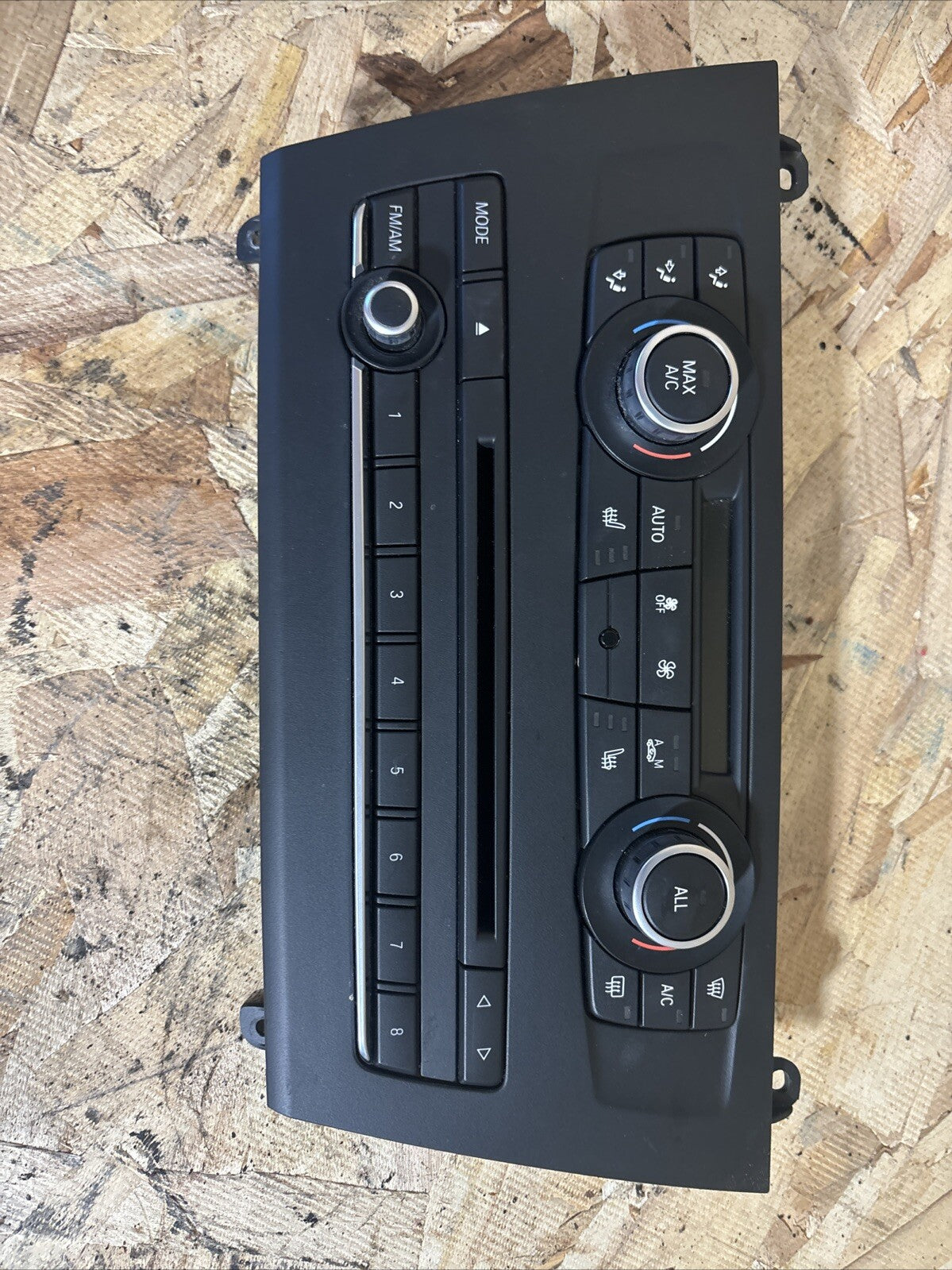 2011-2012 BMW X3 3.0L - Front AC Climate Control / Stereo / CD UNIT 9259616