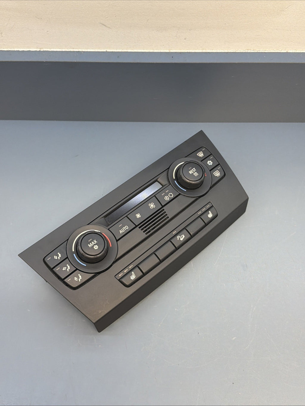 06-11 BMW E90 E91 3-SERIES CLIMATE CONTROL A/C HEATER CONTROL UNIT 6983944
