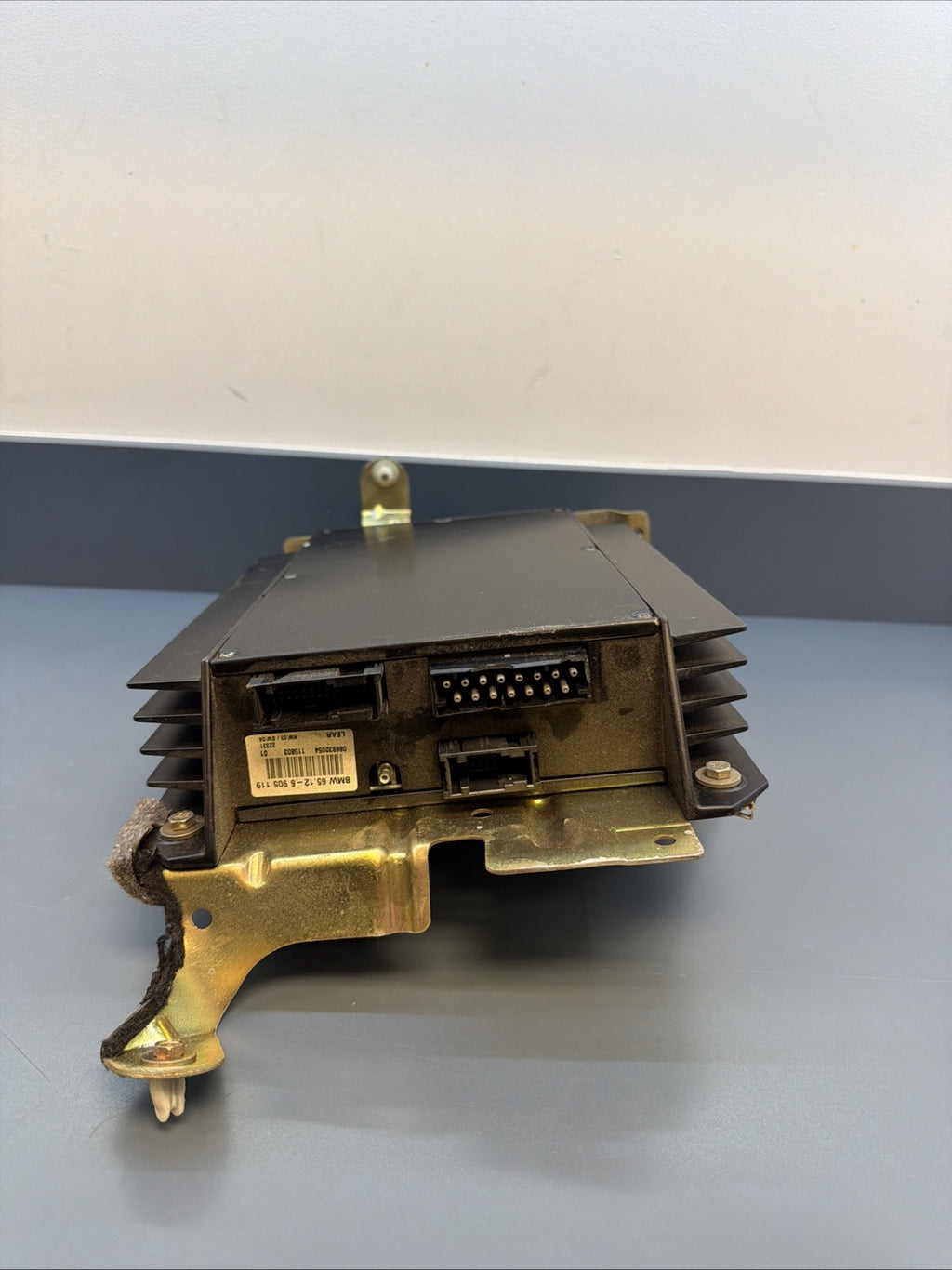 BMW DSP RADIO STEREO AMPLIFIER AMP E38 740 E39 540 M5 E53 X5 LEAR 6905119