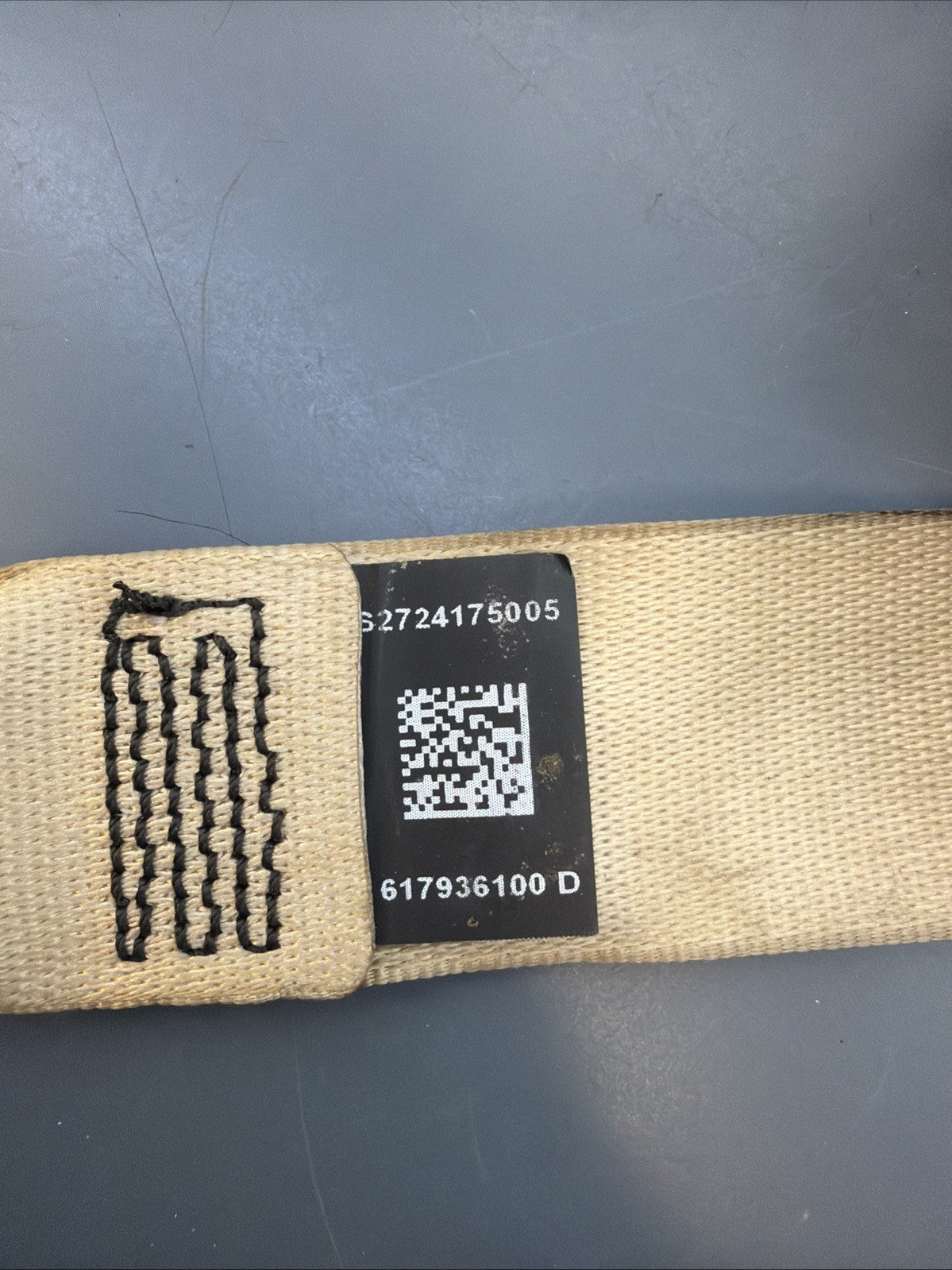 BMW 10-17 F10 5 SERIES FRONT RIGHT PASSENGER SEAT BELT RETARCTOR BEIGE 618120800