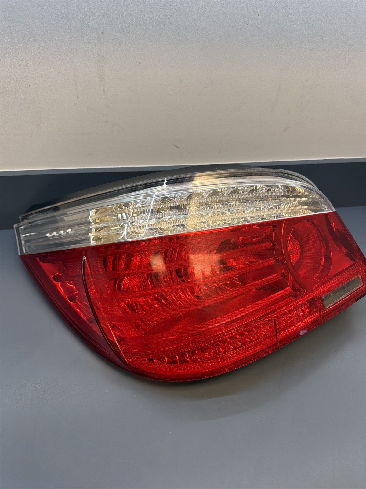 2008-10 BMW 535xi E60 5 Series Left Side Tail Brake Light Lamp 7180515 OEM LCI