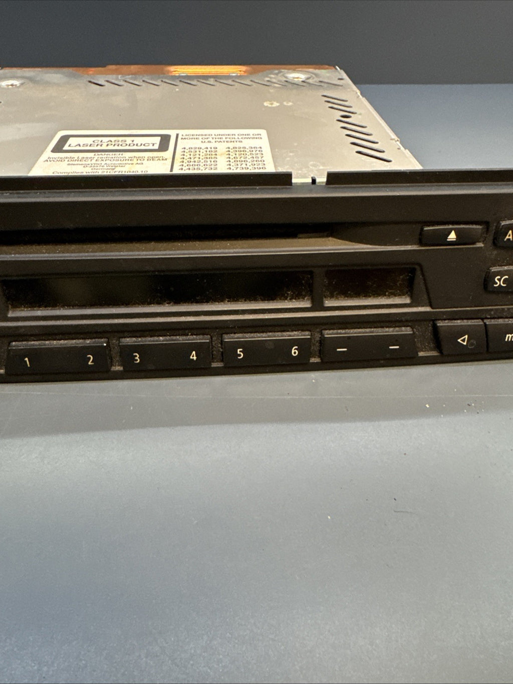 2006 - 2007 BMW X3 E83 RADIO CD PLAYER HEAD DASH AM FM UNIT 6512 9173686-02 OEM