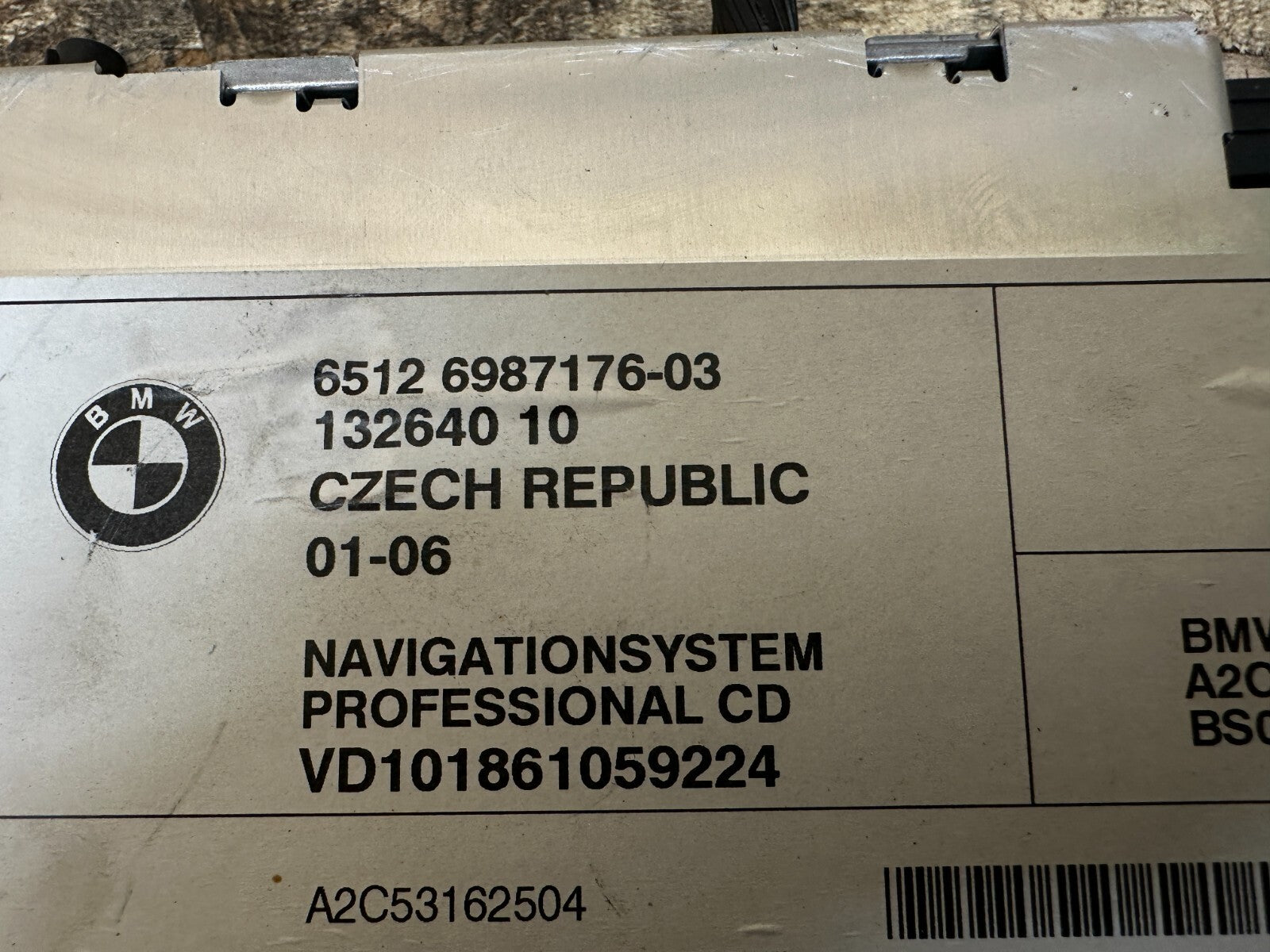 BMW 2003-2010 E83 X3 NAVIGATION AUDIO RADIO GPS HEAD UNIT OEM 6987176