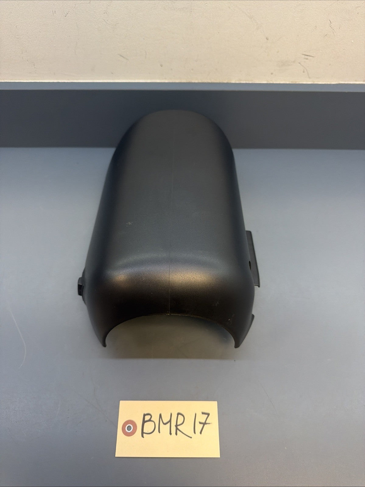 BMW 2006-2012 E90 BOTTOM STEERING COLUMN TRIM COVER HEATED OEM 9143645
