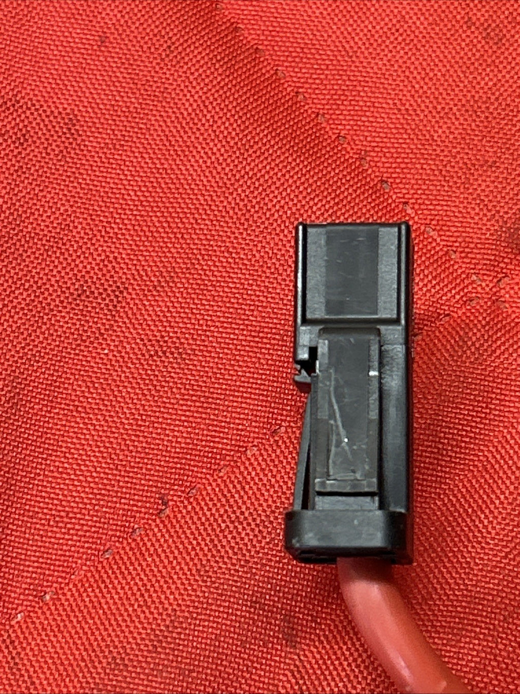 06-13 BMW E90 E91 E92 E93 BATTERY POSITIVE CABLE PLUS POLE LEAD WIRE 6938504
