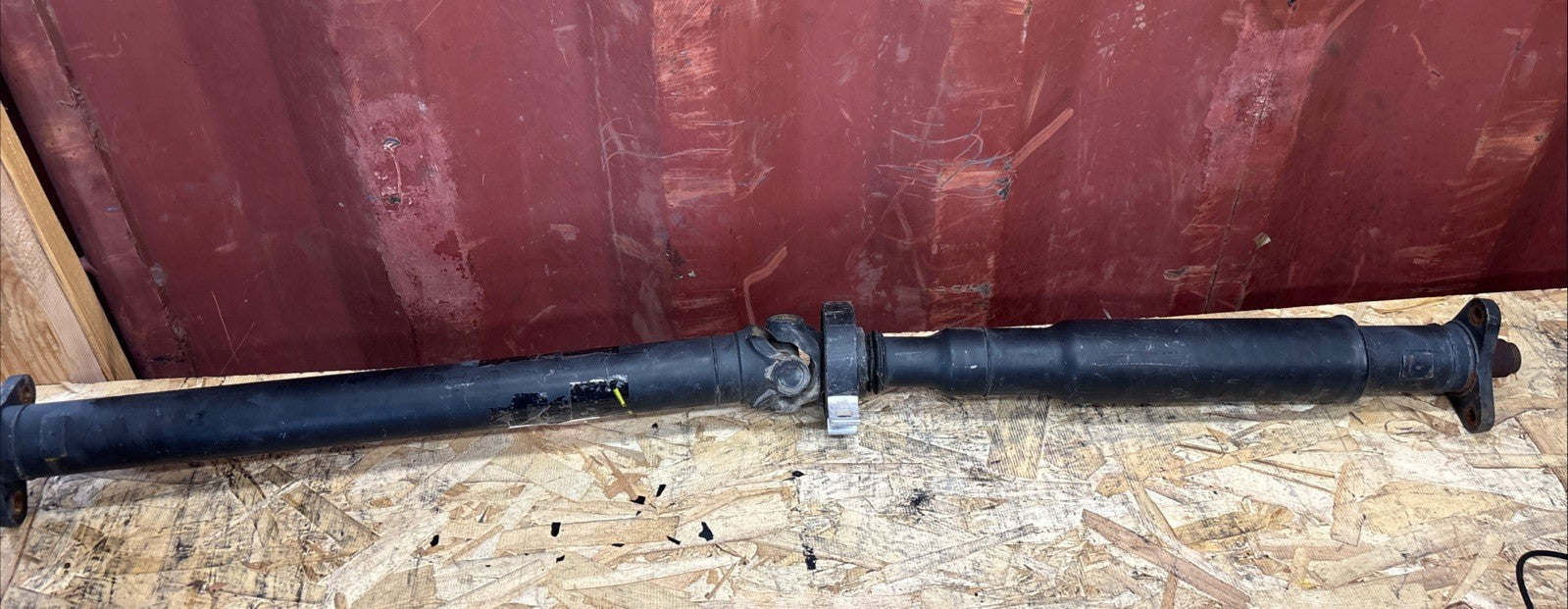 OEM Rear Drive Shaft Prop Drive Shaft For BMW 5 SERIES F10 2610 7631359 AWD