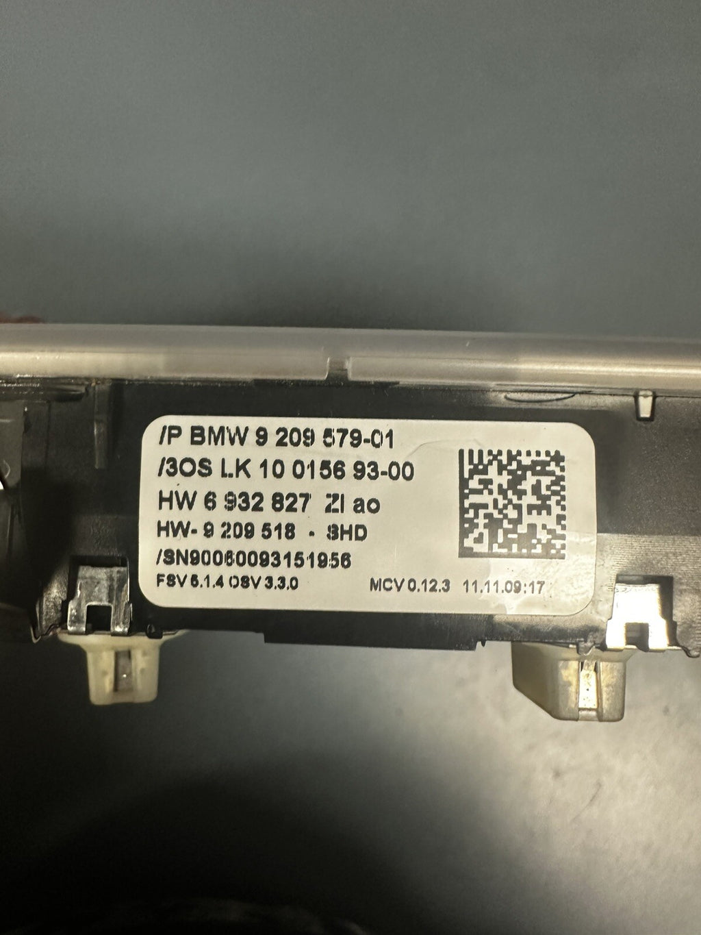 2007-2013 BMW 328I 335i Sedan Grey - Front DOME Light / SUN ROOF Switch 9209579