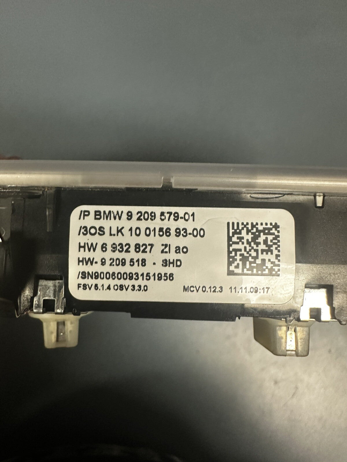 2007-2013 BMW 328I 335i Sedan Grey - Front DOME Light / SUN ROOF Switch 9209579