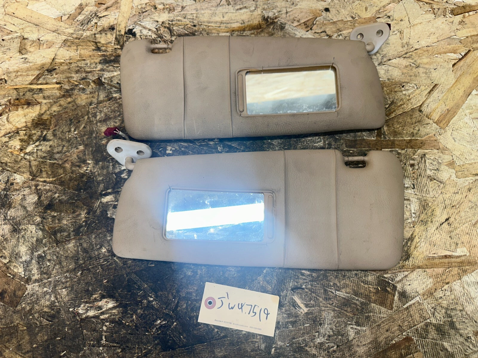 BMW 1999-2006 E46 BEIGE/TAN SUN VISOR SET 2PC OEM 8215543+8215542