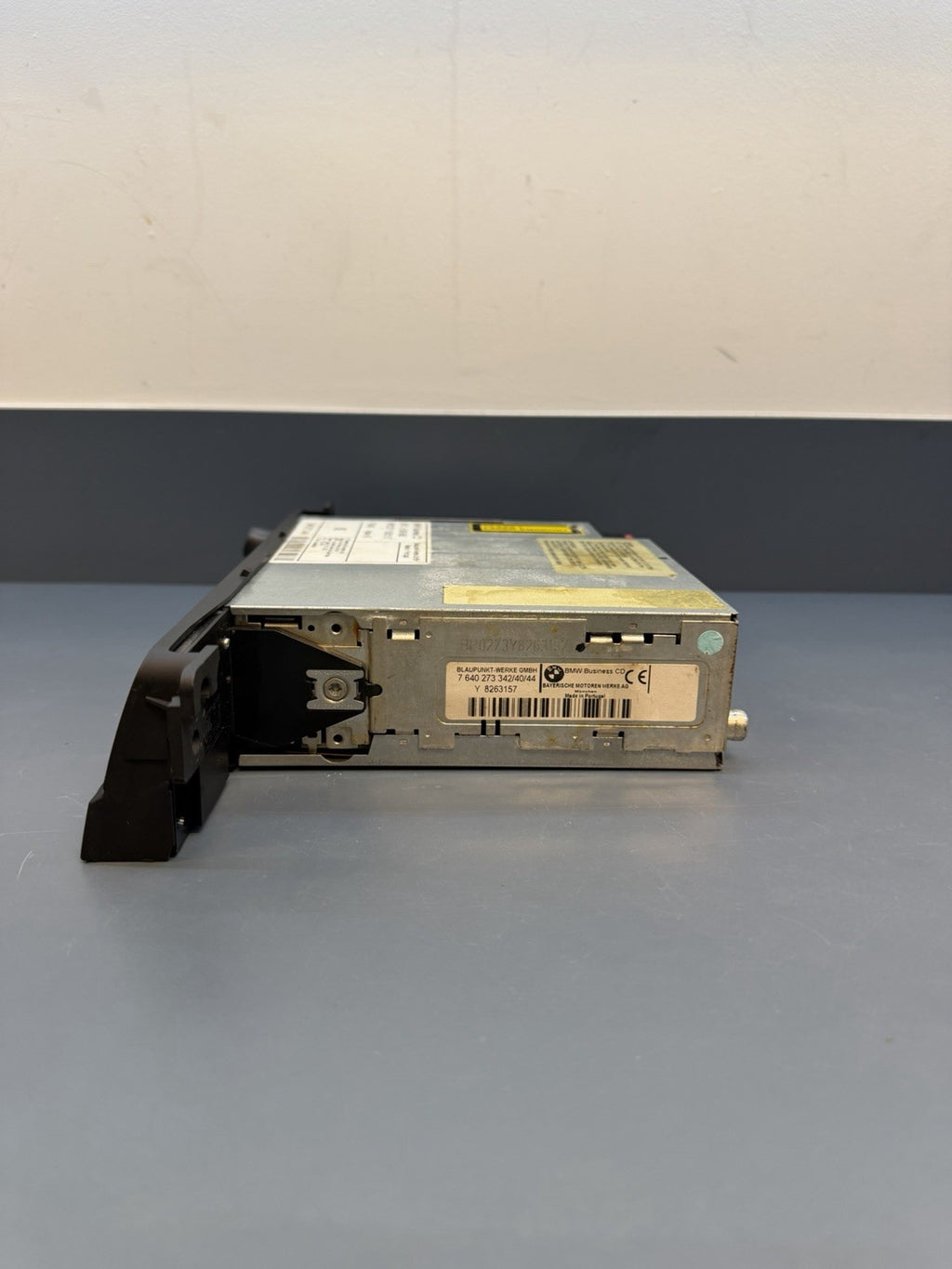 2000-2006 BMW E46 3 325XI 330CI SERIES BUSINESS CD RADIO PLAYER UNIT OEM 6909882