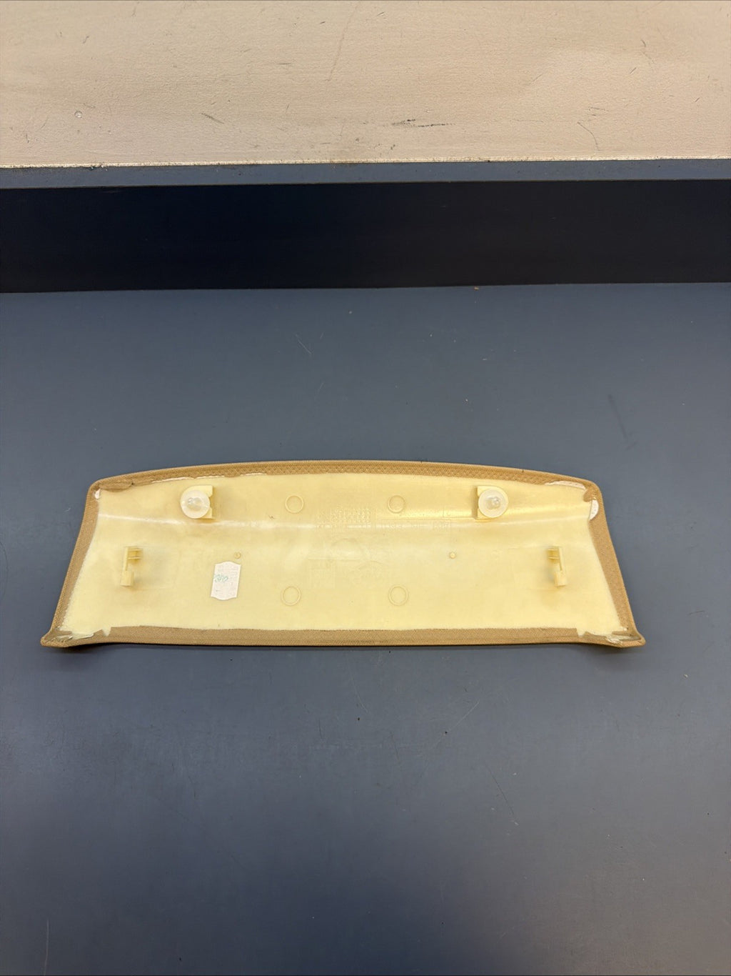 2004-2010 BMW E60 5 SERIES 528i 530i Third Brake Light Cover 52107010 BEIGE