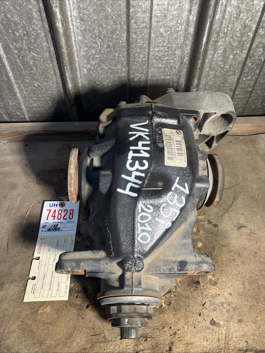 BMW REAR DIFFERENTIAL E88 SERIES 135i AUTO FINAL DRIVE 3.46 7572054
