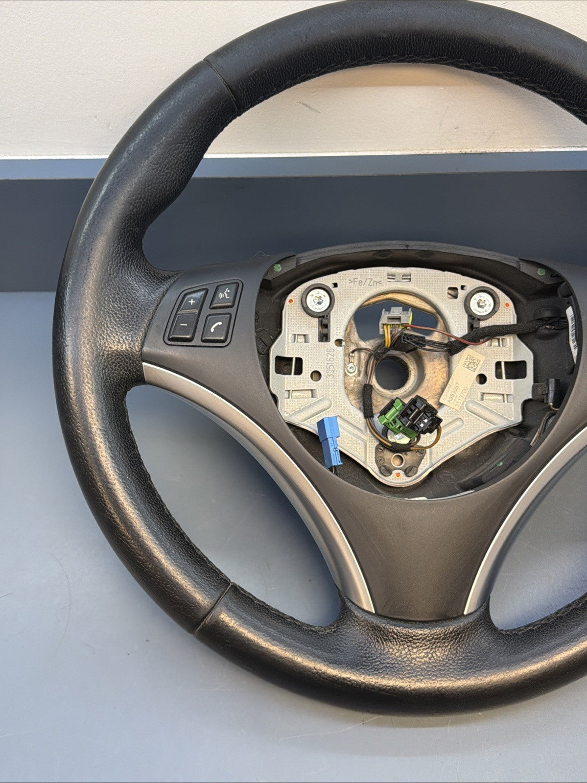 07-11 OEM BMW E82 E90 E92 E93 X1 328 335 Sport Leather Heated Wheel 6795576