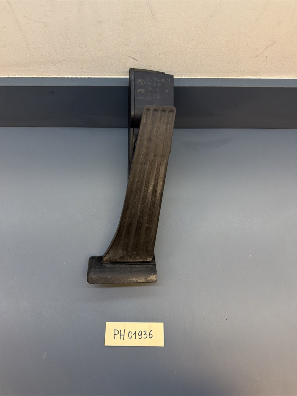 01-06 BMW E38 E46 E39 E53 ELECTRIC ACCELERATOR GAS PEDAL 6762480