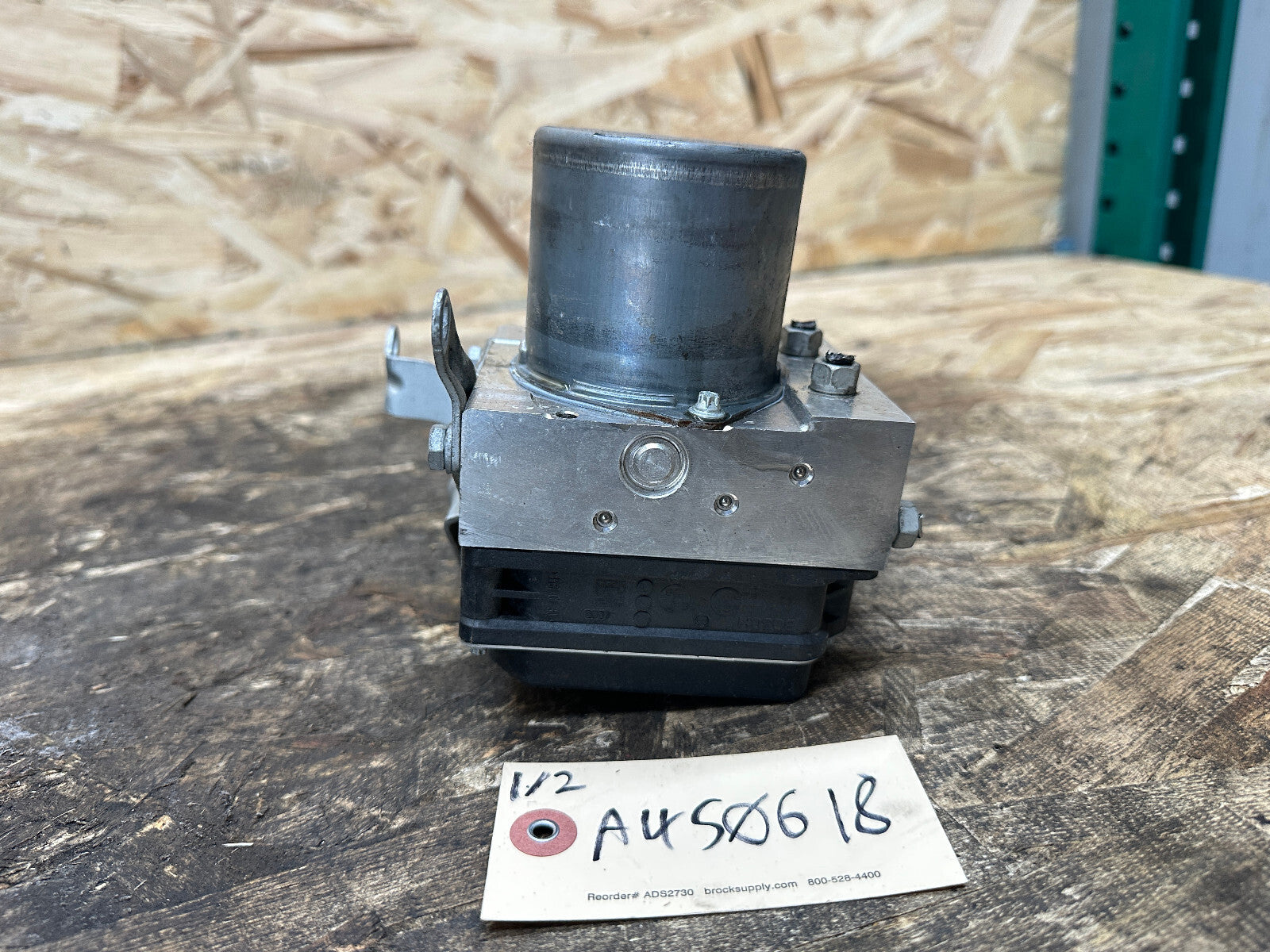 BMW 2006-2013 E90 ABS PUMP AND CONROL MODDULE ASSEMBLY OEM 6784868+6768550