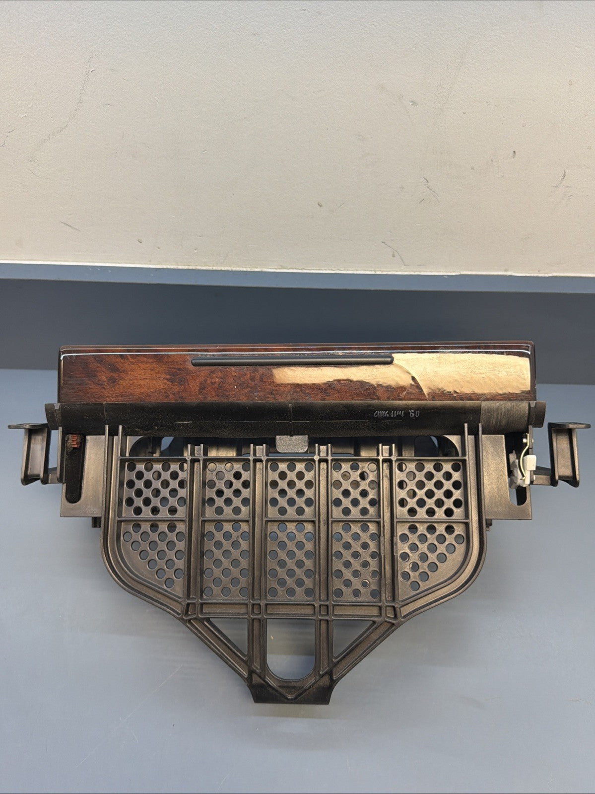 97-03 OEM BMW E39 525 528 530 540 Center Console Tray Panel Wood Trim 8184159