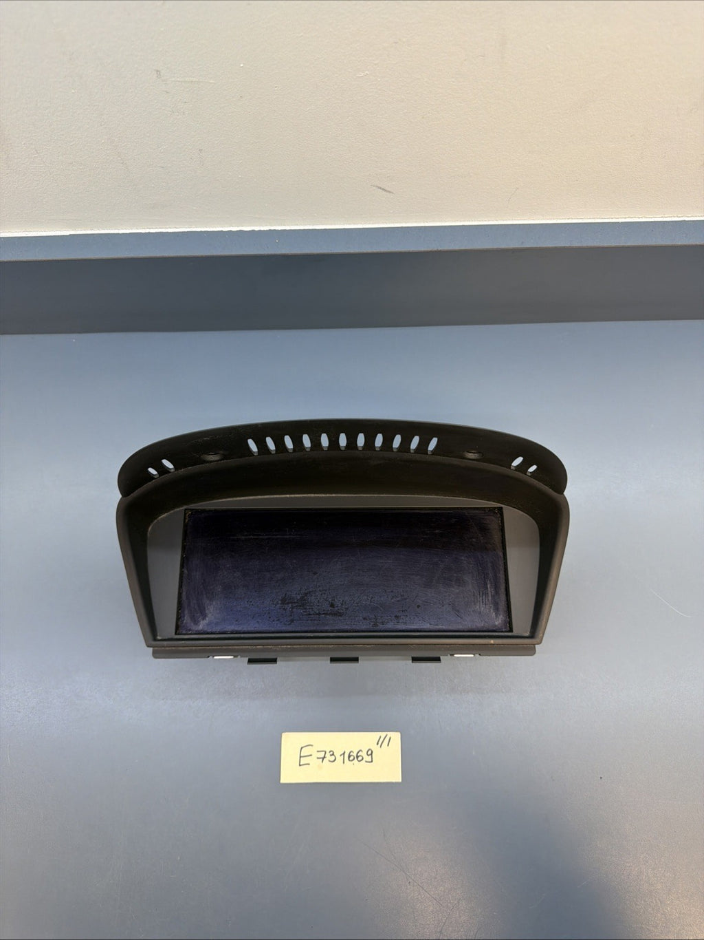 BMW E90 E60 E63 CIC Navigation On-Board Monitor Cluster Display OEM 9211969
