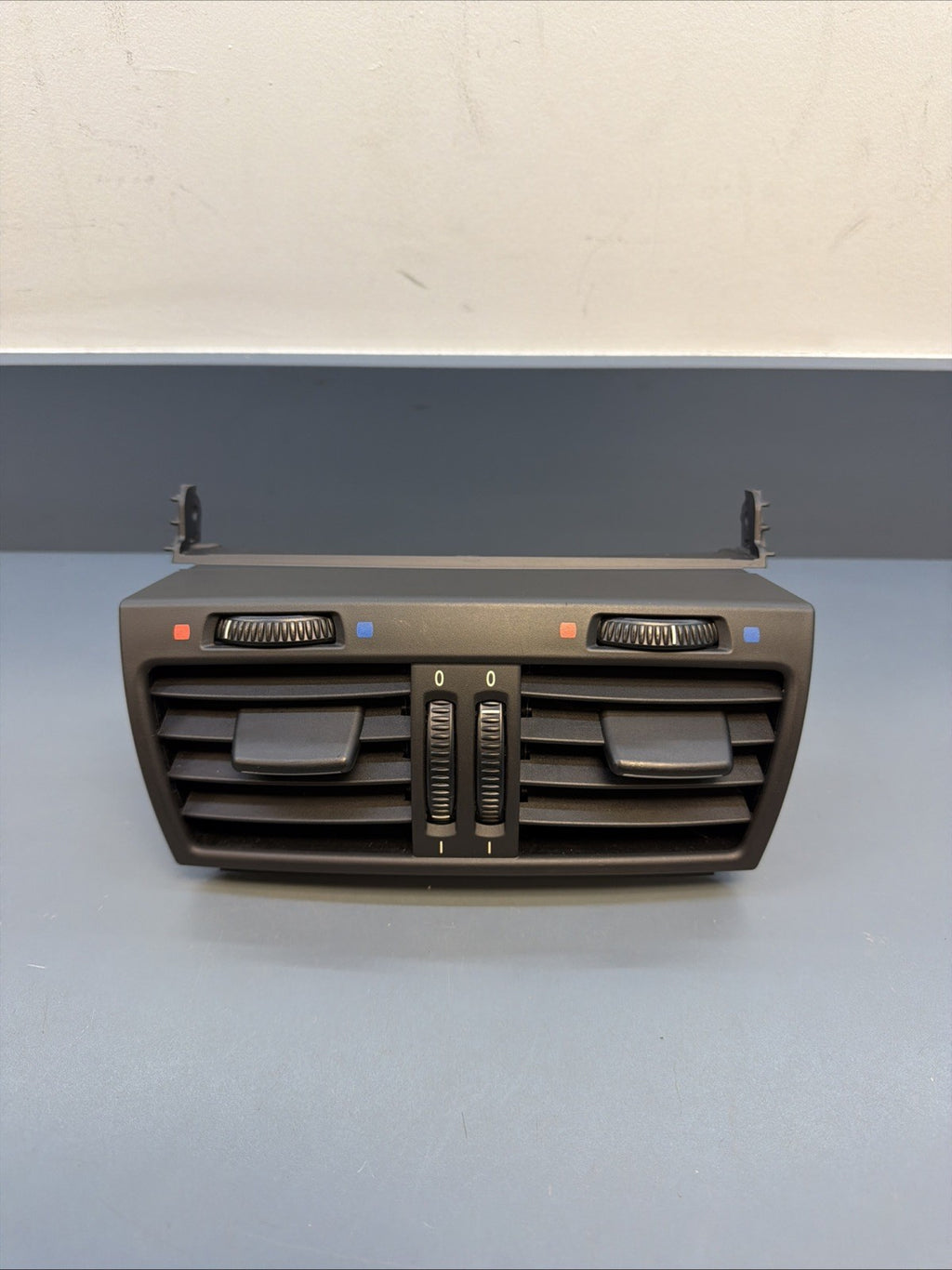 2007-2014 BMW X5 E70 REAR CENTER DASH AIR VENT DUCT 6954953 OEM