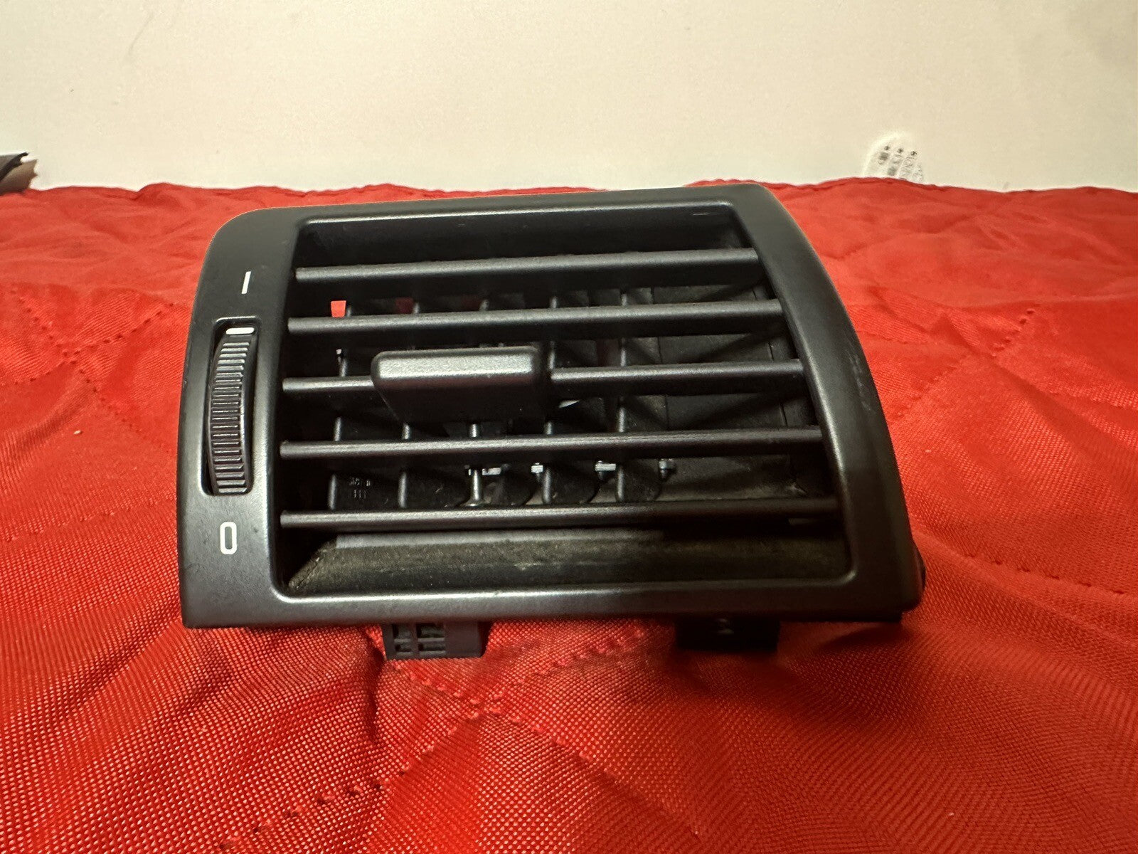 01-06 BMW E46 325 330 M3 RIGHT RH DASH A/C AIR VENT FLOW GRILL OEM 8361898