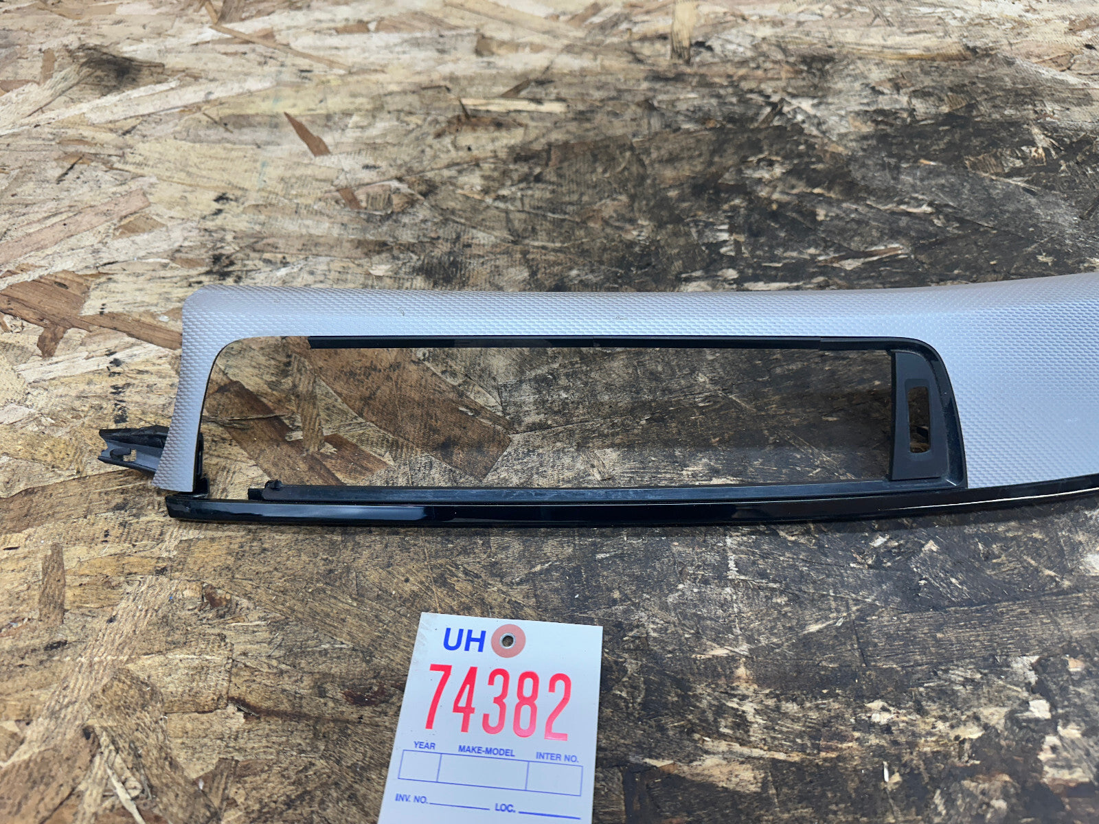 BMW 2012-2015 F30 F32 3 4 SERIES CENTER DASH VENT TRIM SILVER BROKEN OEM 8064254