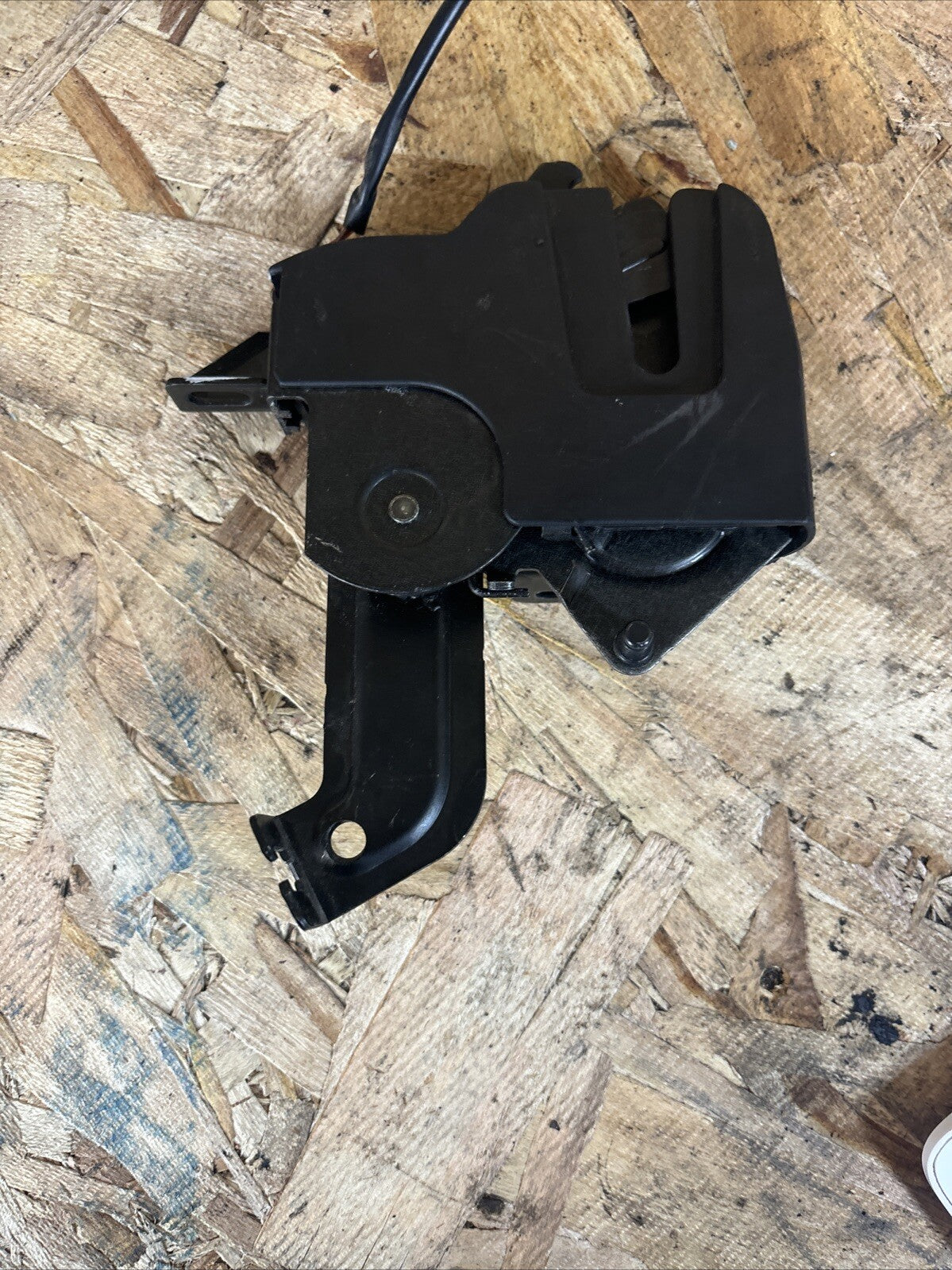 BMW E46 Convertible Lid Flap Latch Lock Right 8248314 00-06 323 325 328 330 M3