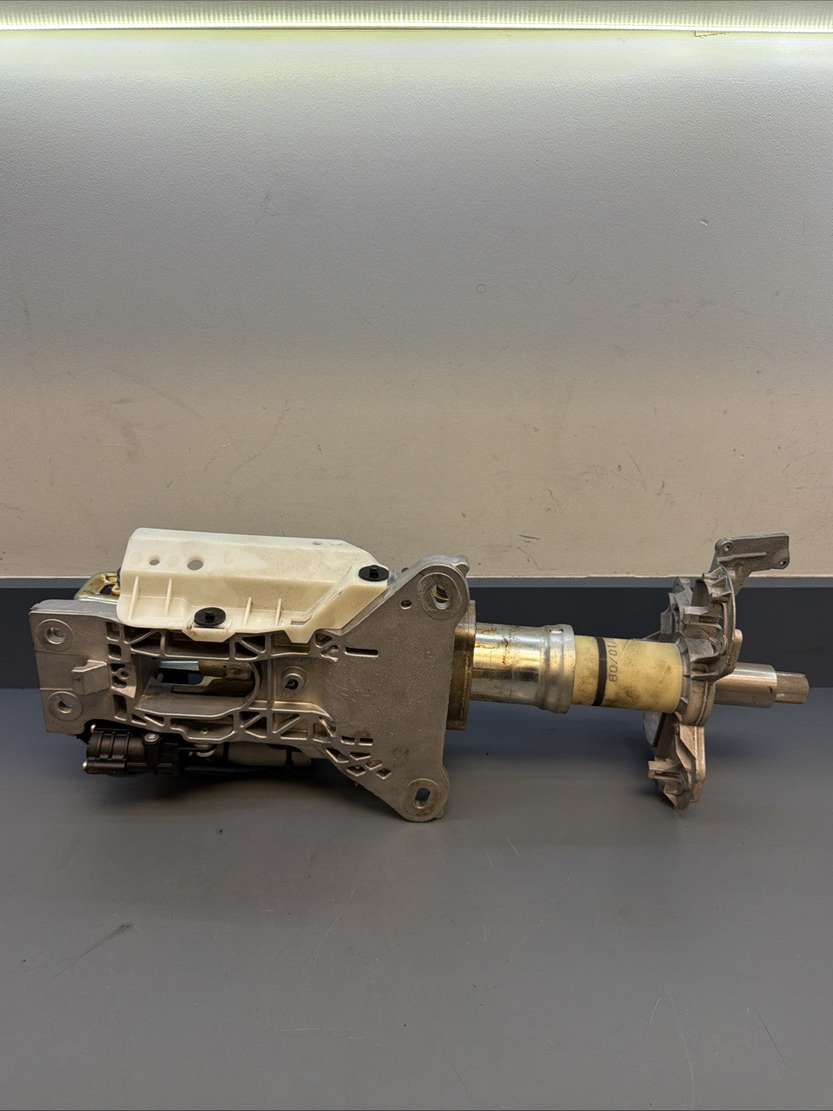 2004-2010 BMW 535xi 535i 550i Steering Column Assembly 6786702 OEM