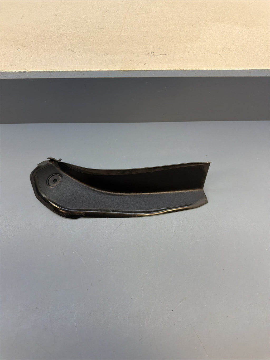 12-16 BMW F30 F80 3 Series M3 Rear Left Taillight Drip Molding OEM 51497290651