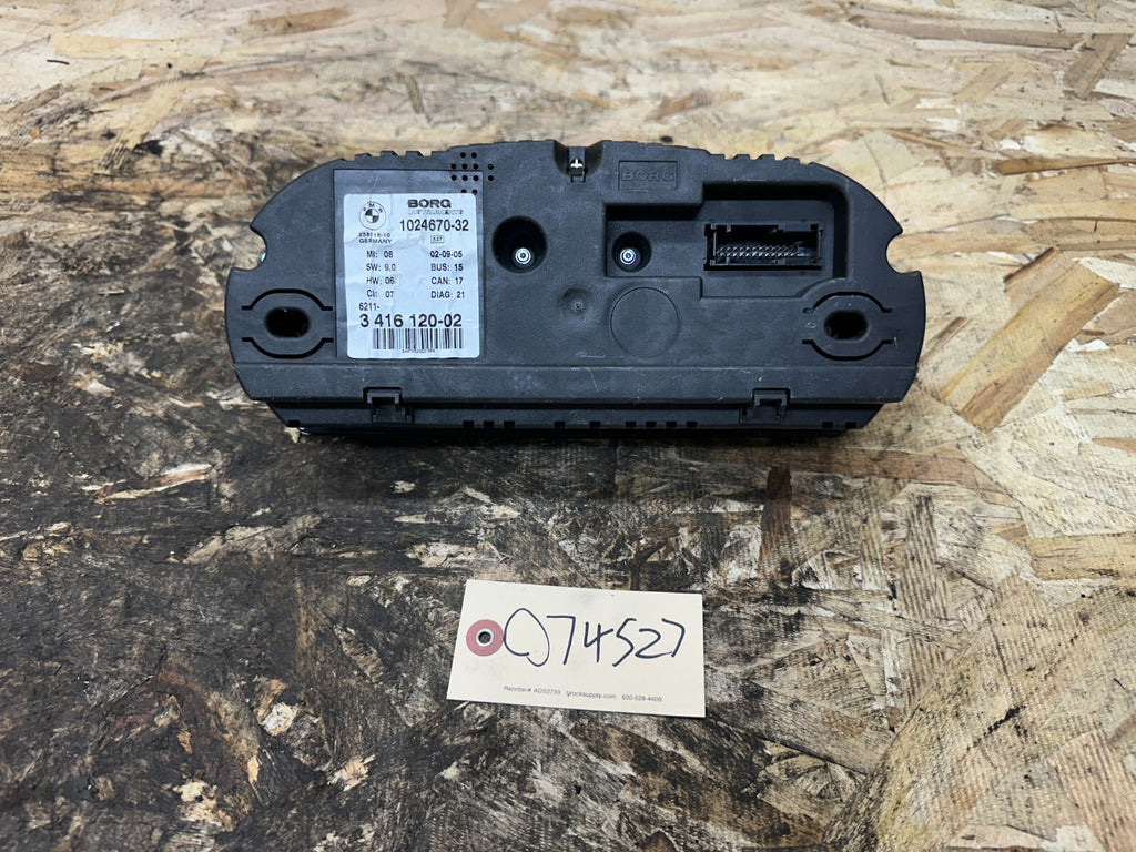 BMW 2003-2006 E83 X3 SPEEDOMETER INSTRUMENT CLUSTER MPH OEM 3416120